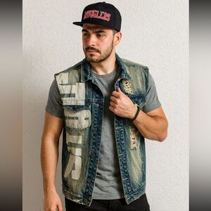 Smugglers Moon Distressed Denim Vest Size 2XL